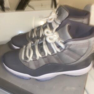 Jordan 11 cool grey